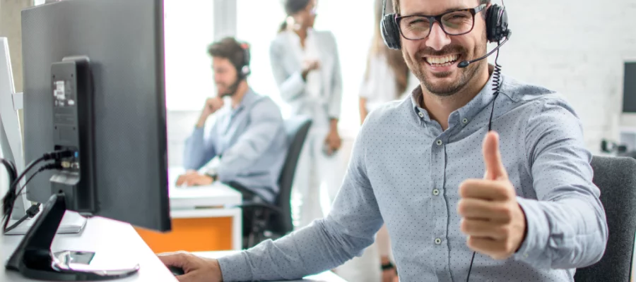 Persönliche Beratung im Verpackungsservice des Home of Packaging